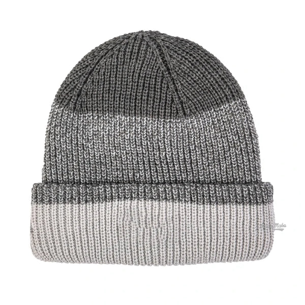 Premium High Quality Custom Logo Roll Up Edge Knit Short Cuffed Trawler Sports Winter Skull Cap Beanie Hat With Rubber Patch